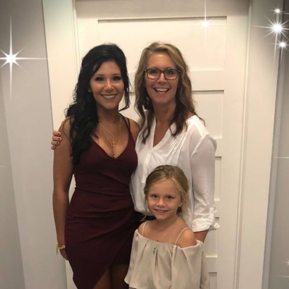 Meet your Posher, Mandy - Picture 1 of 1